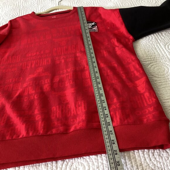 Chicago Bulls NBA Red/Black “Established 1966" Long Sleeve Sweatshirt Mens Size - Picture 5 of 13